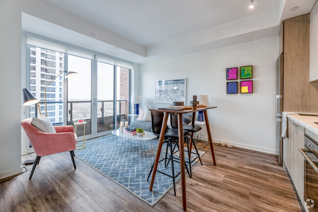 1BR, 1BA - 524 SF - Salon/Cuisine - The Selby