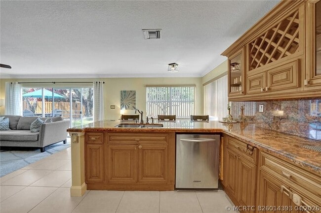 Foto del edificio - 16763 NW 13th St