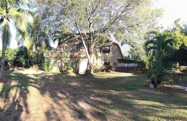 Foto del edificio - 18950 SW 240th St