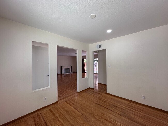 Foto del edificio - Stunning 3/2 Cambrian / Los Gatos border, ...