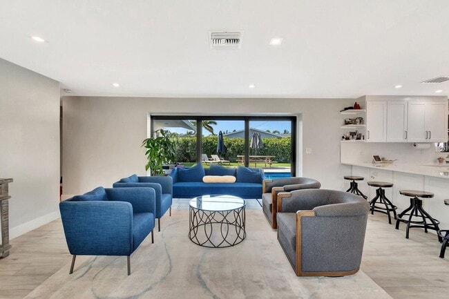 Foto del edificio - 502 SW 28th Ave