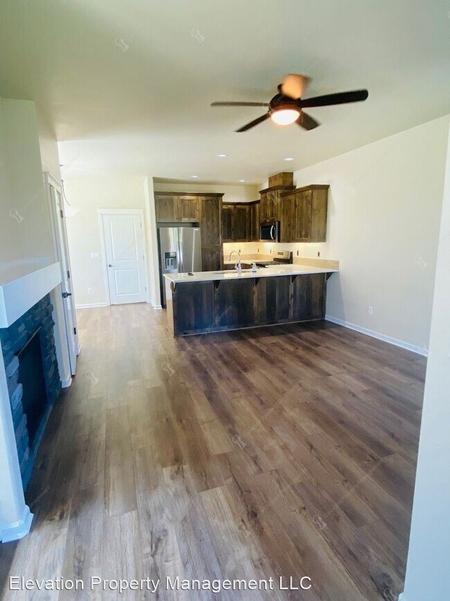 Building Photo - 3 br, 2.5 bath House - 3249 SW 28th Street