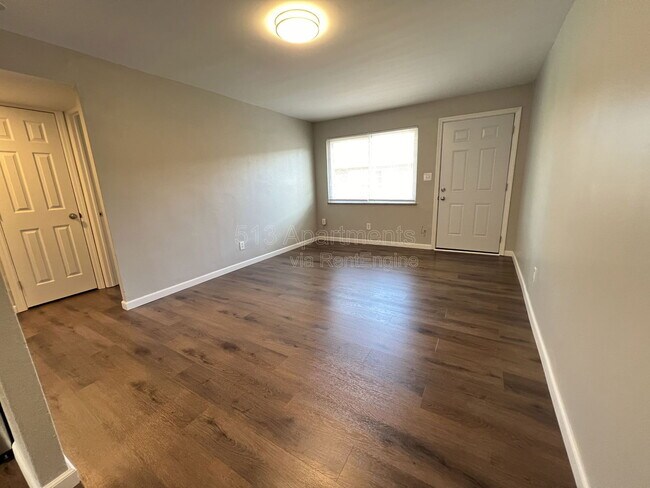 Foto del edificio - 524 Rockdale Ave