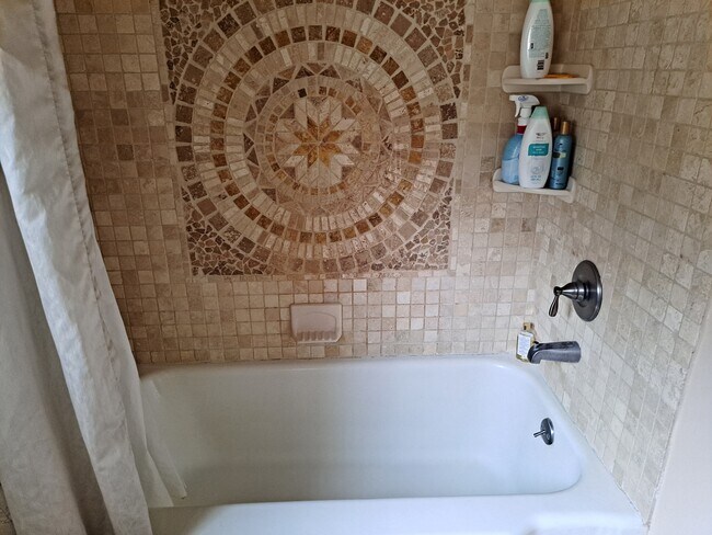 Baño 1 cont. - 3023 Stimson Ave