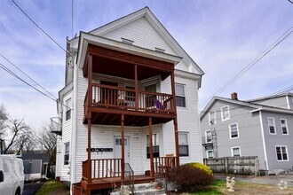 Building Photo - 3 Main St