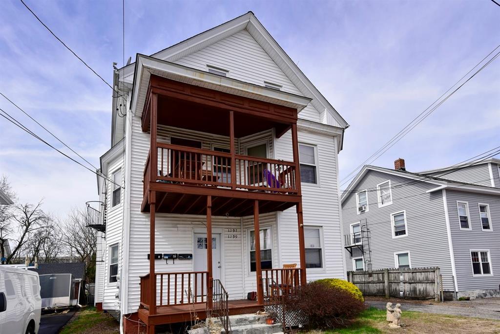 Primary Photo - 3 Main St