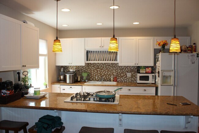 Foto del edificio - Cute Home in Near Downtown Evergreen!