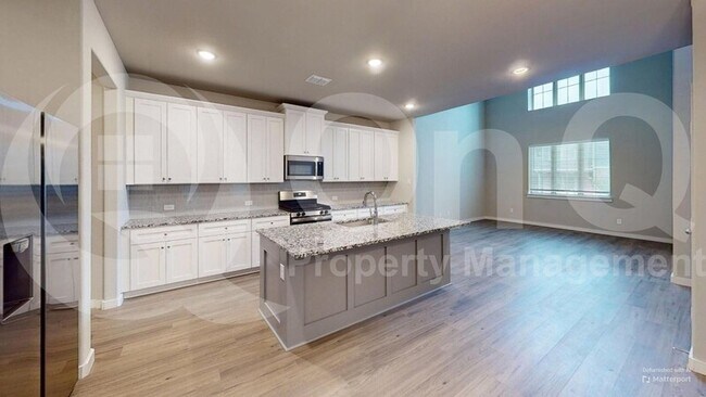 Foto del edificio - 4705 Alliance St