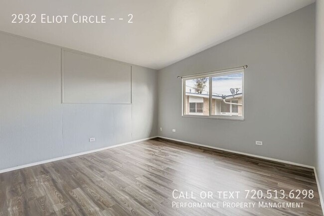 Foto del edificio - 2932 Eliot Cir