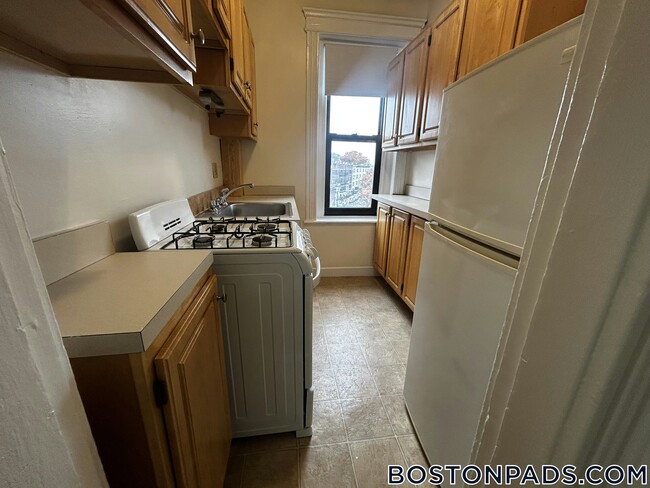 Foto del edificio - 1152 Commonwealth Ave