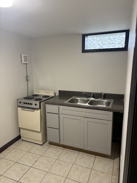 Foto del edificio - 6621 Fannie Daniels Rd