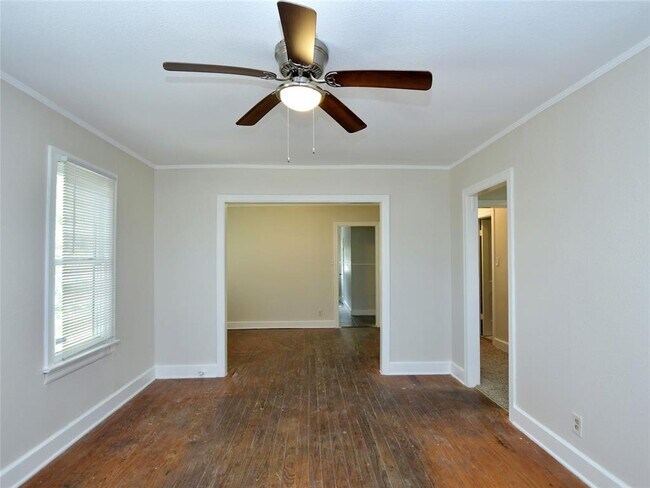 Building Photo - 4305 Red River St