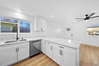 Building Photo - 378-80 7th St