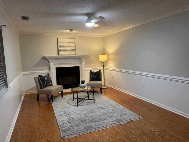 Foto del edificio - 2 bedroom Townhouse