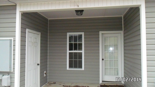 Building Photo - 116 Wembley Dr