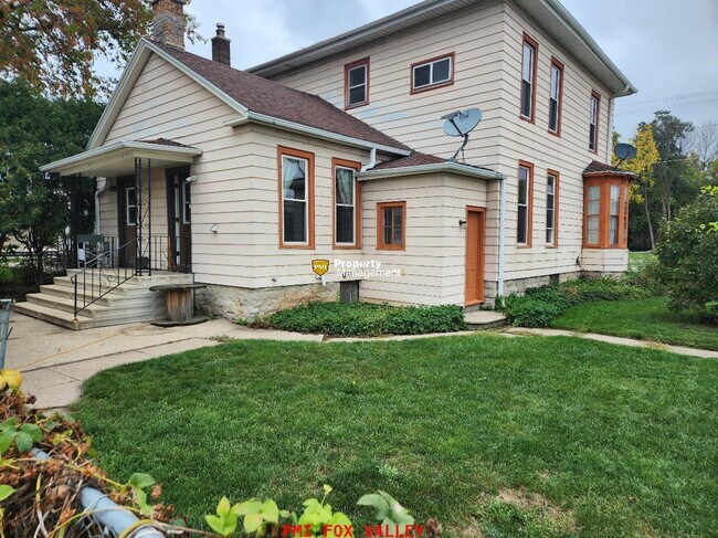 Foto del edificio - 421 Otter Ave