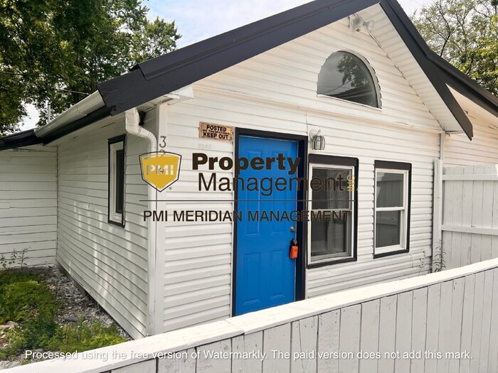 Primary Photo - Charming 1-Bedroom Home with 820 Sq Ft in ...