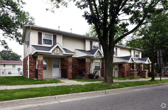 Joy Park Homes Apartments Akron Oh Building Photo Joy Park Homes