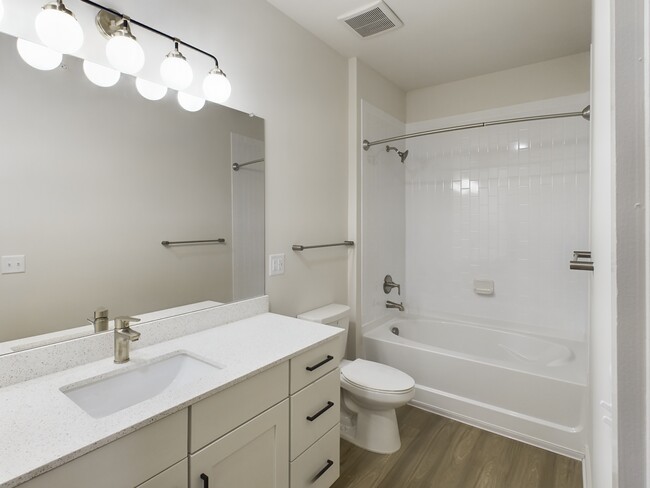 Ace - Bathroom - Yardley Flats Apartments