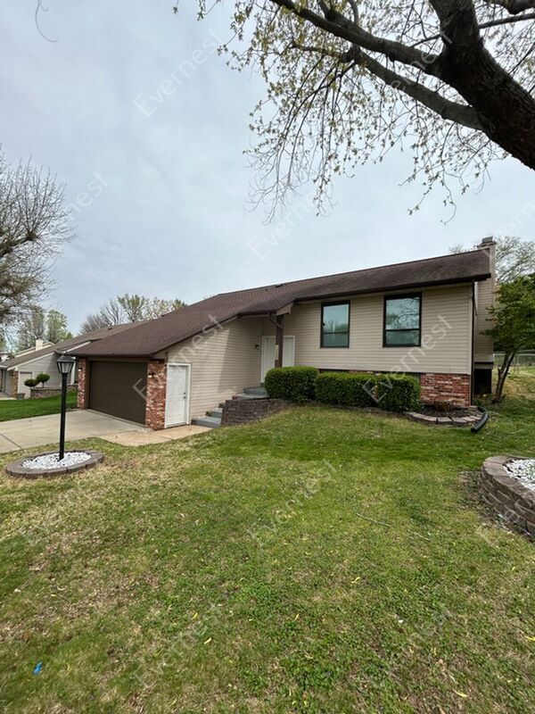 Foto del edificio - 12262 Jerries Ln