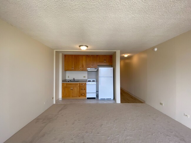 Foto del edificio - For Rent - [Fairway Villas] 2345 Ala Wai B...