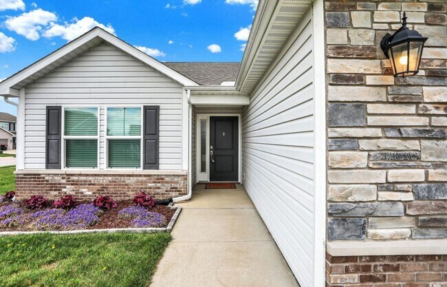 Photo - Hawthorne Lake…3 Bedroom 2 Bath House