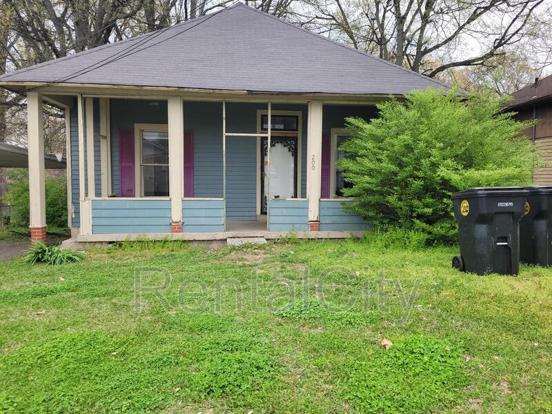 200 Watkins St, Dyersburg, TN 38024 House Rental in Dyersburg, TN