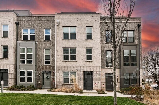 Foto del edificio - 13372 Sherwood Park Ln