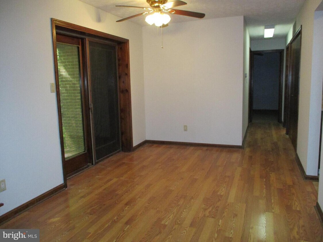 44708 Beechwood Ct Unit 613, California, MD 20619 Condo for Rent in