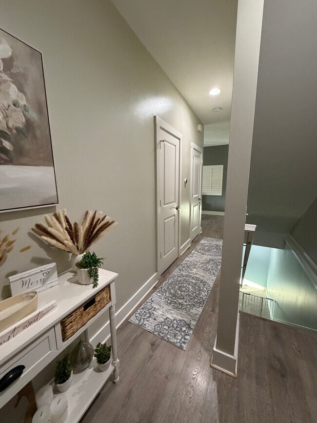 Foto del edificio - 3007 Ledgestone Pl NE