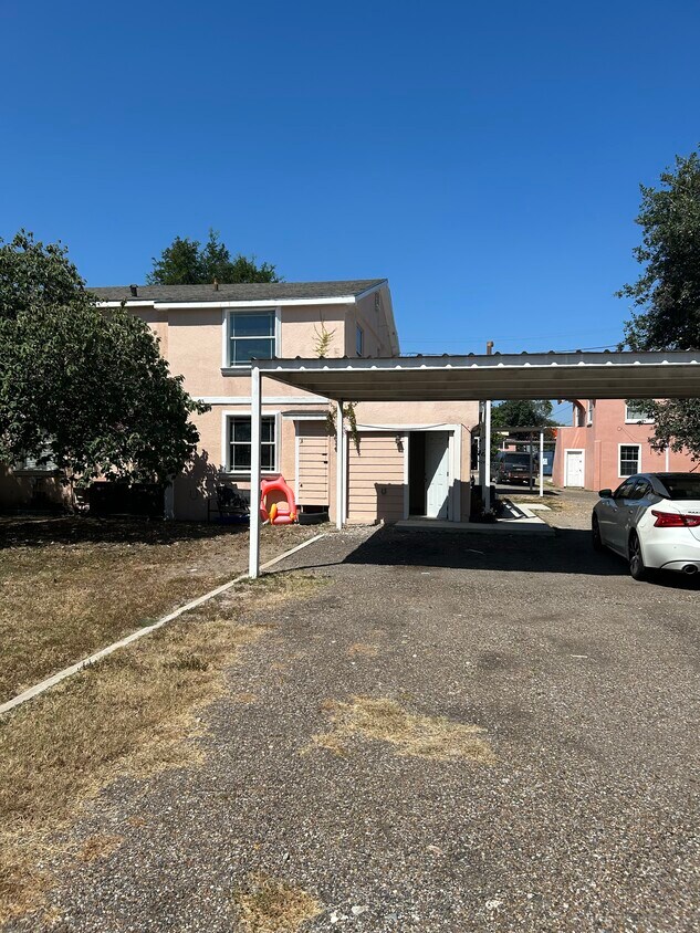 Foto del edificio - 428 S Texas Ave