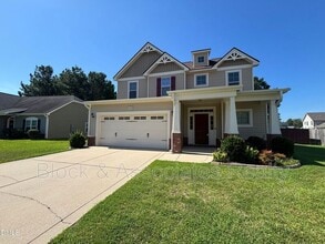 Building Photo - 438 Roanoke Dr