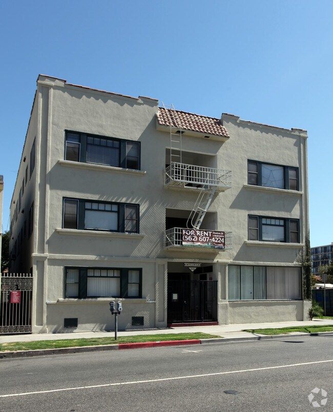 Sea Side Villa Apartments Long Beach, CA