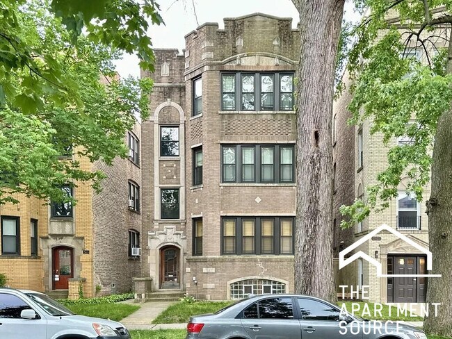 Foto del edificio - 2619 W Greenleaf Ave
