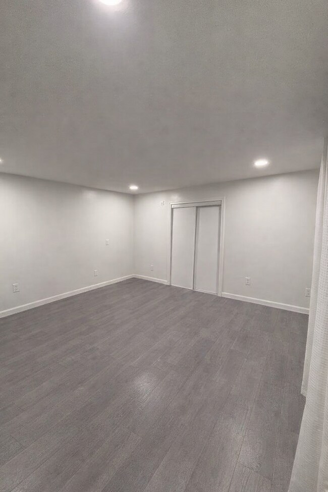 Foto del edificio - 156 Main St