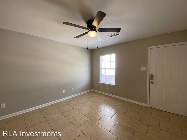 Foto del edificio - 2 br, 2 bath House - 308A Clint Road