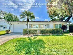 Building Photo - 3490 Mainlands Blvd S