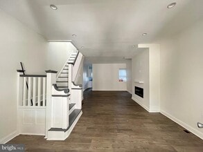 Building Photo - 5941 Chester Ave