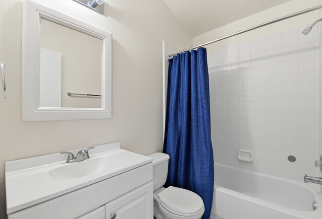 Foto del edificio - 2526 Hidden Park Ln