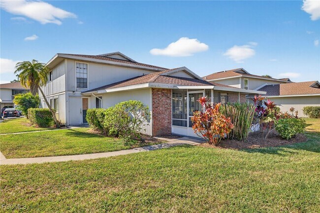 Foto del edificio - 3271 Royal Canadian Trace