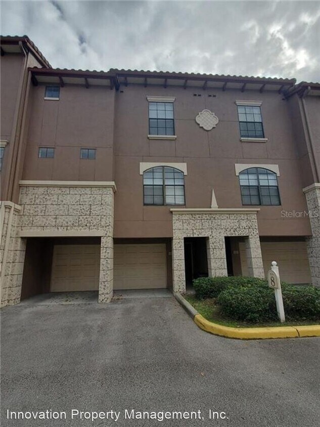 6107 Metrowest Blvd, Orlando, FL 32835 House Rental in Orlando, FL