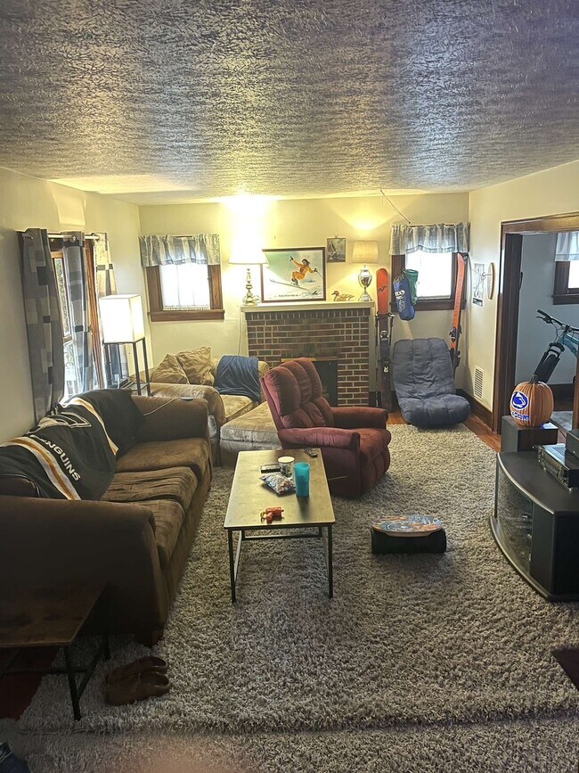Foto del edificio - 2804 Ivyside Dr