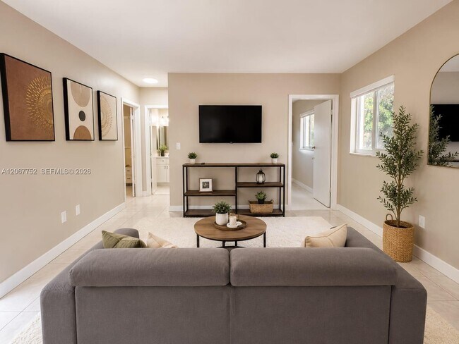 Foto del edificio - 31 SW 8th St