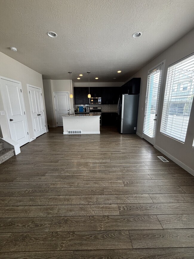 Foto del edificio - 4478 W 2550 N