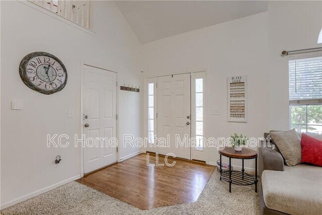 Foto del edificio - 20621 W 125th Ct