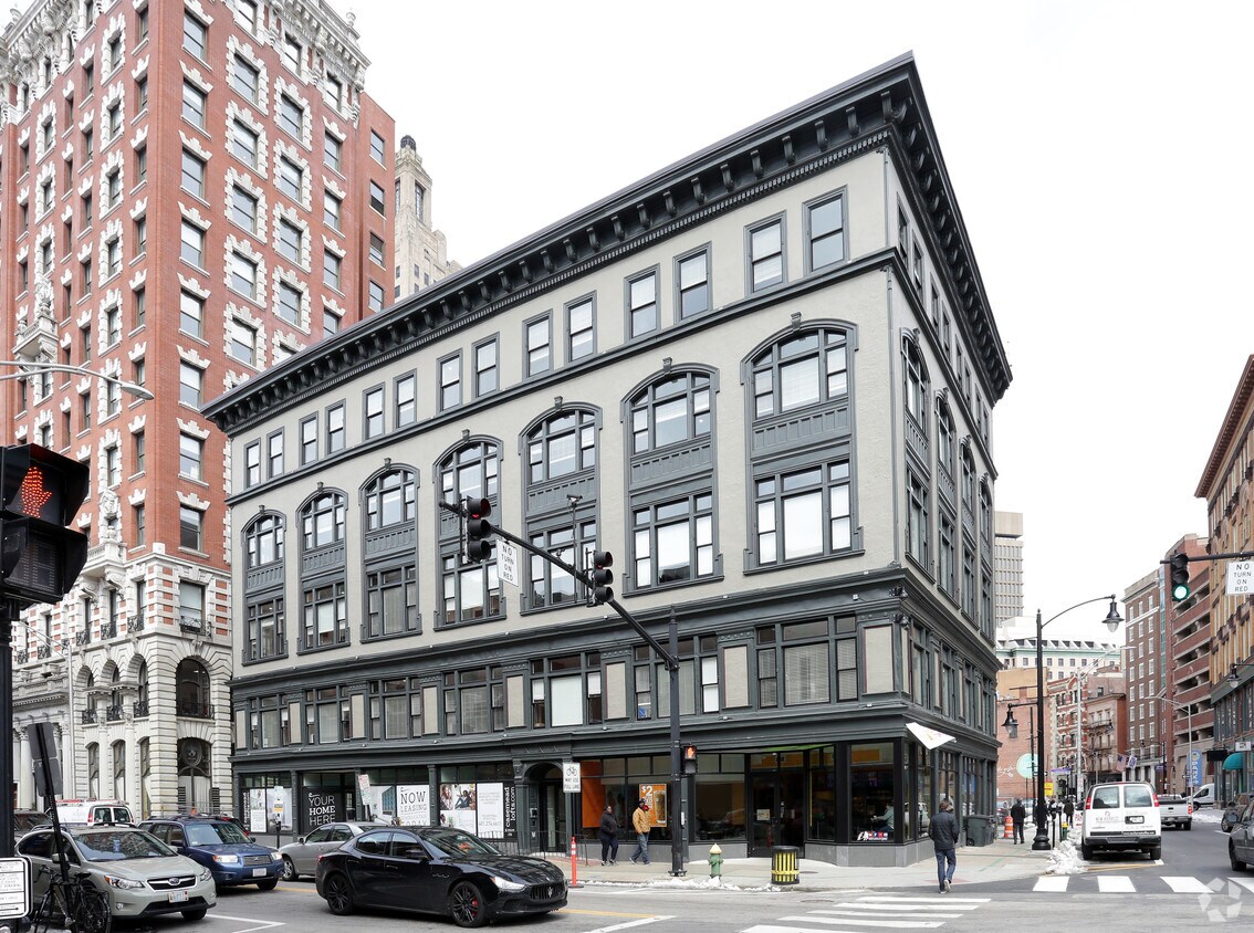 The CaseMead Lofts 76 Dorrance St Providence, RI Apartments for