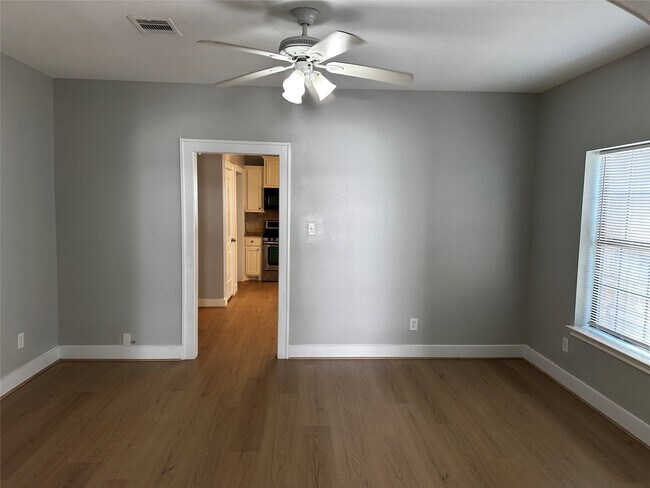 Foto del edificio - 2910 Wichita St