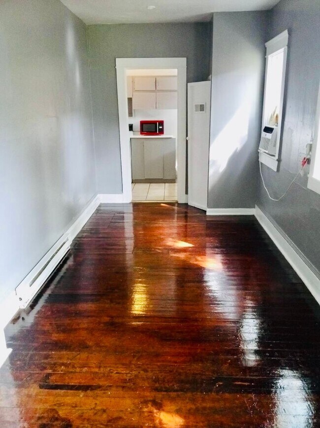 Foto del edificio - 314 Cottrill St