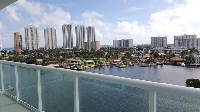 Building Photo - 400 Sunny Isles Blvd
