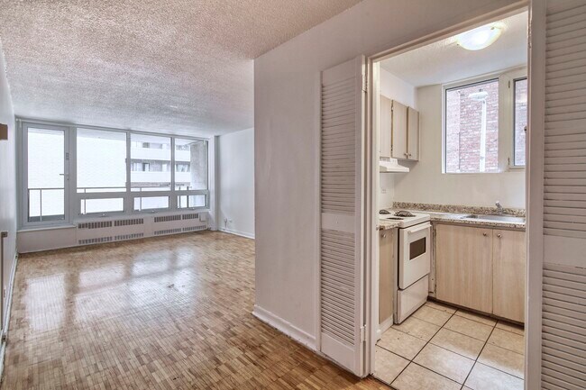 Photo du bâtiment - 1975 Maisonneuve Blvd W